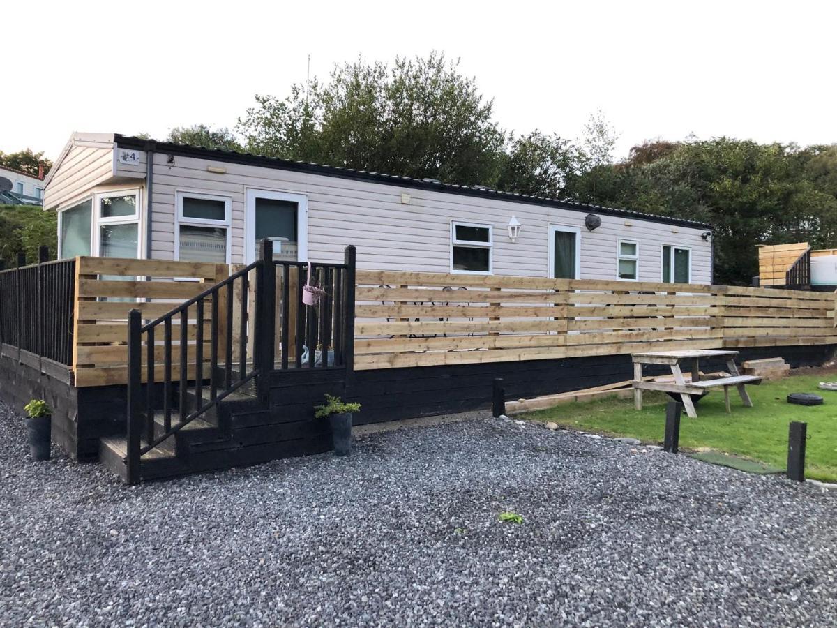 4 Squirrel View Hotel Stranraer Exterior photo